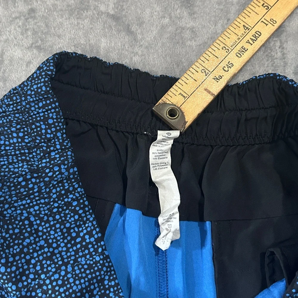 lululemon spring break away short llinablack and bibles pipe black print